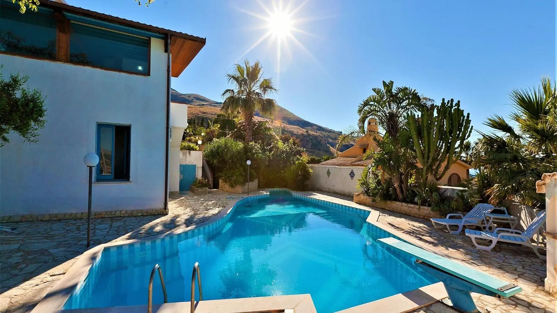 Equipped Villa With Private Pool And Panoramic Sea Views Tonnara di Bonagia