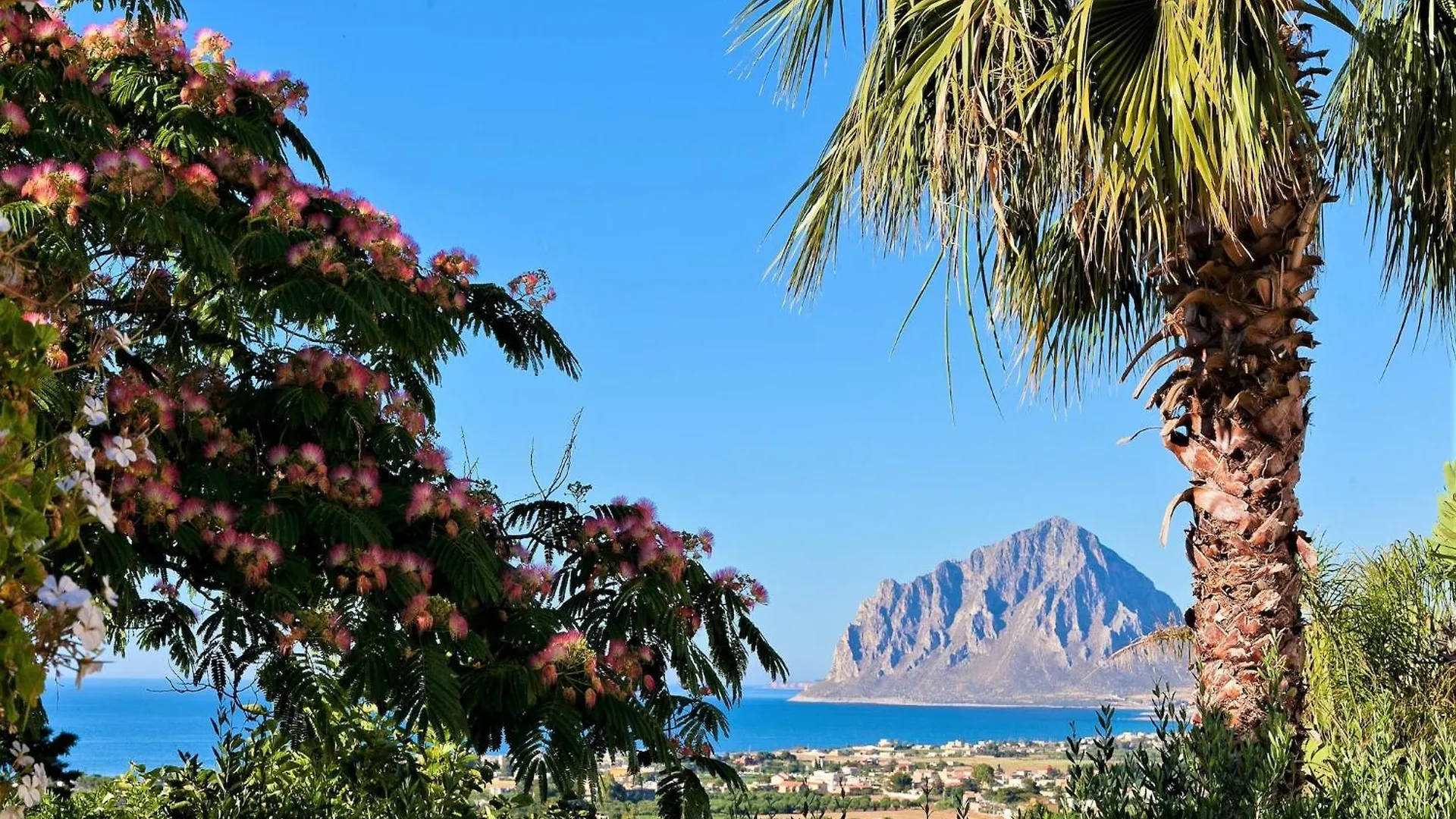 Holiday home Equipped Villa With Private Pool And Panoramic Sea Views Tonnara di Bonagia