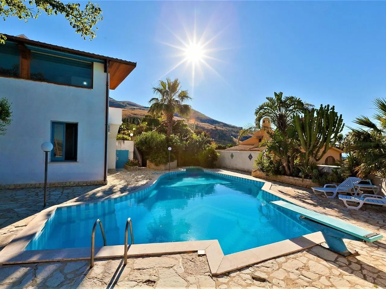 Equipped Villa With Private Pool And Panoramic Sea Views Tonnara di Bonagia